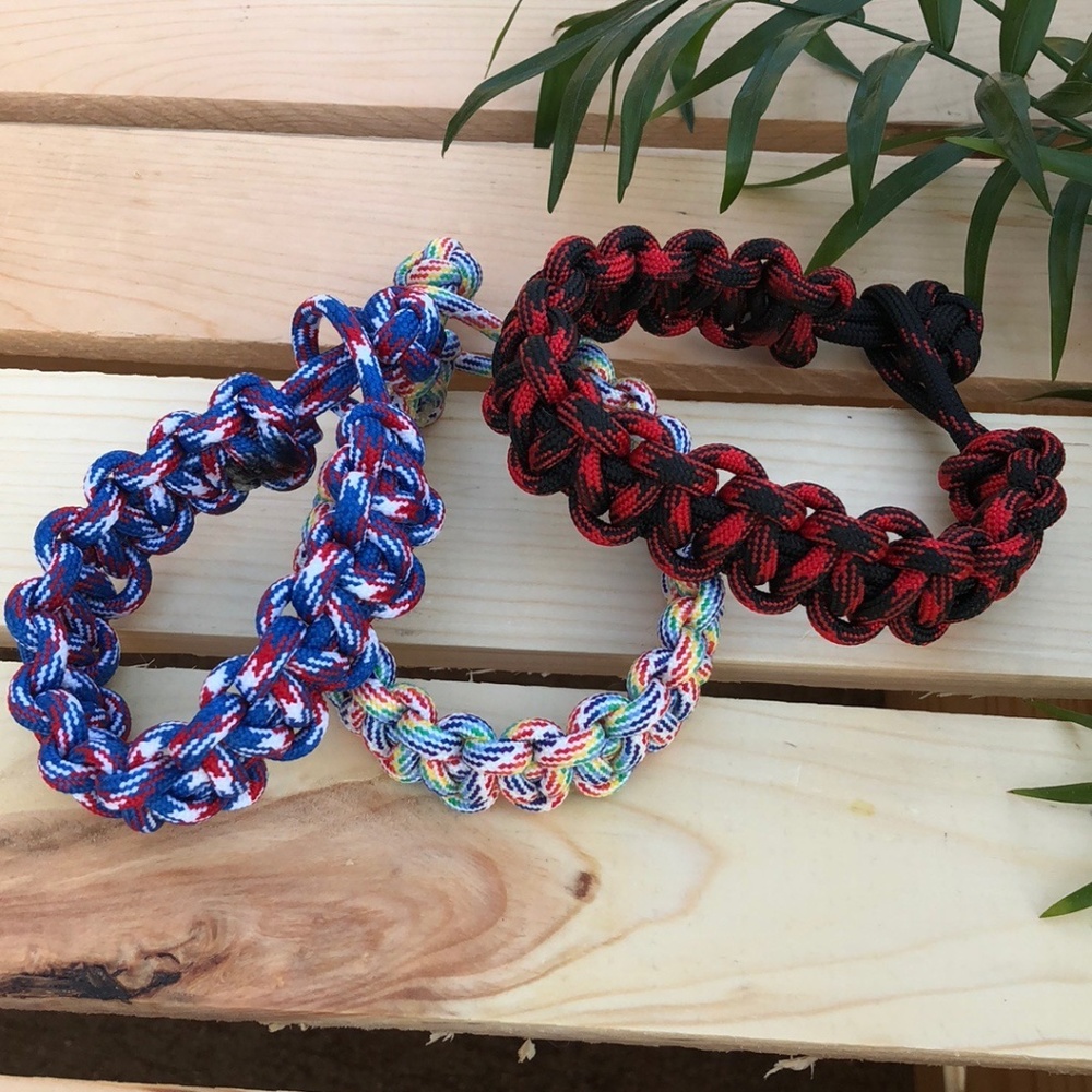 Custom Handmade Single Color Paracord Bracelet